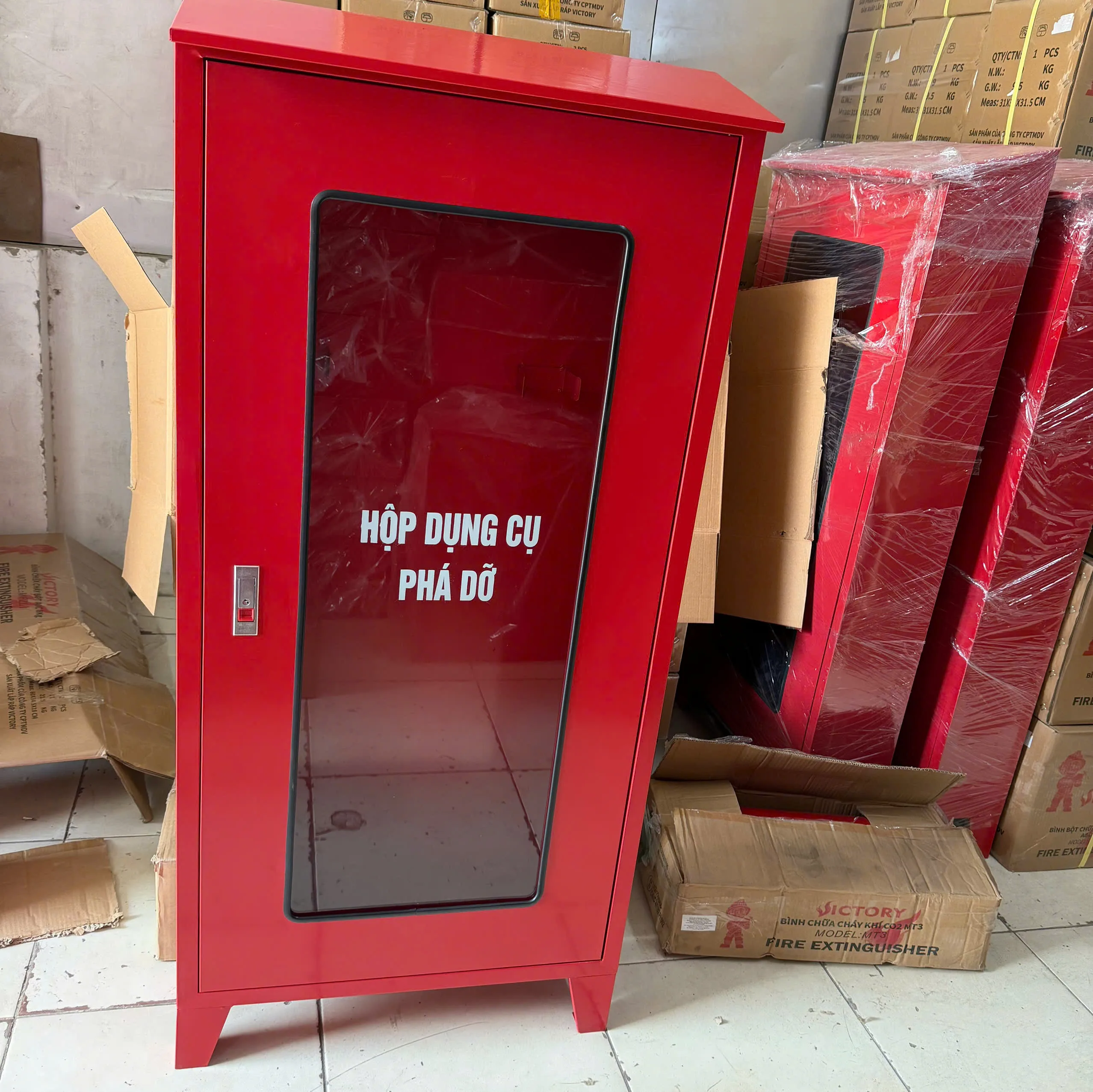 Tủ đựng dụng cụ phá dỡ 600x1200x180 (3) Tu dung dung cu pha do 600x1200x180 3 jpg